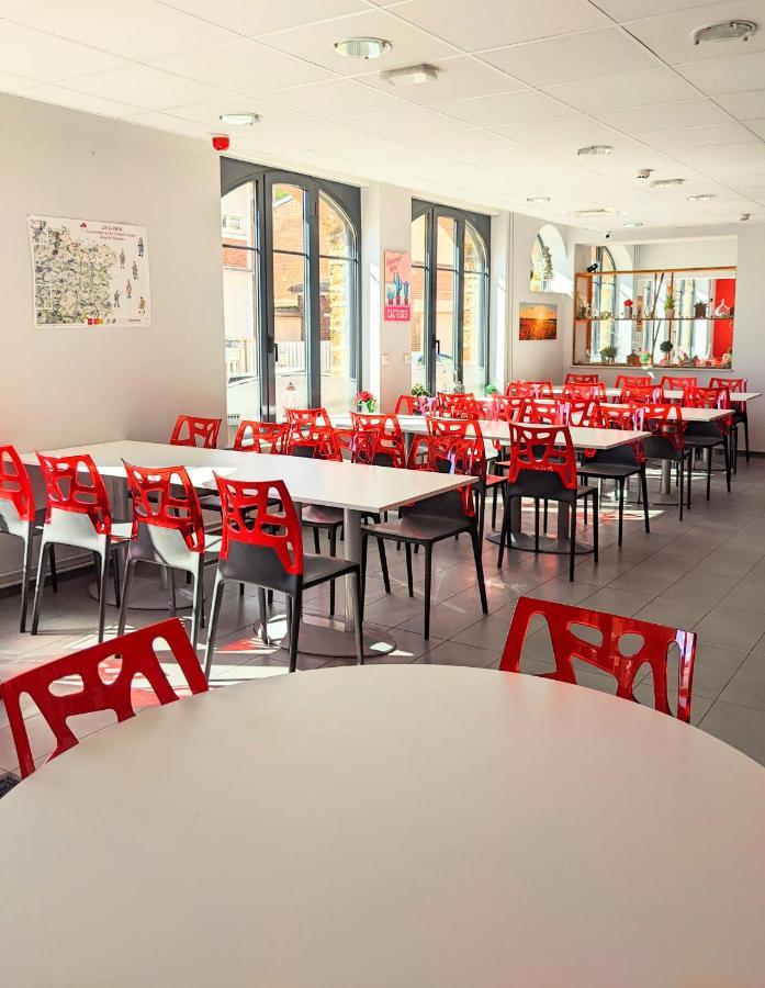 Auberge Des Remparts Péronne エクステリア 写真
